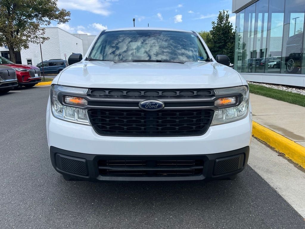 Used 2022 Ford Maverick XLT FWD image 2
