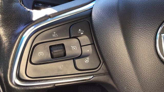 Used 2020 Buick Encore GX Essence w/ Experience Buick Package image 20