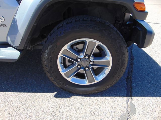 Used 2019 Jeep Wrangler Unlimited Sahara image 27