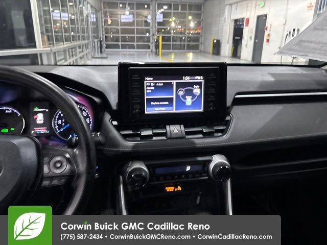 Used 2019 Toyota RAV4 XLE w/ Carpet Mat Package AWD/4WD image 22