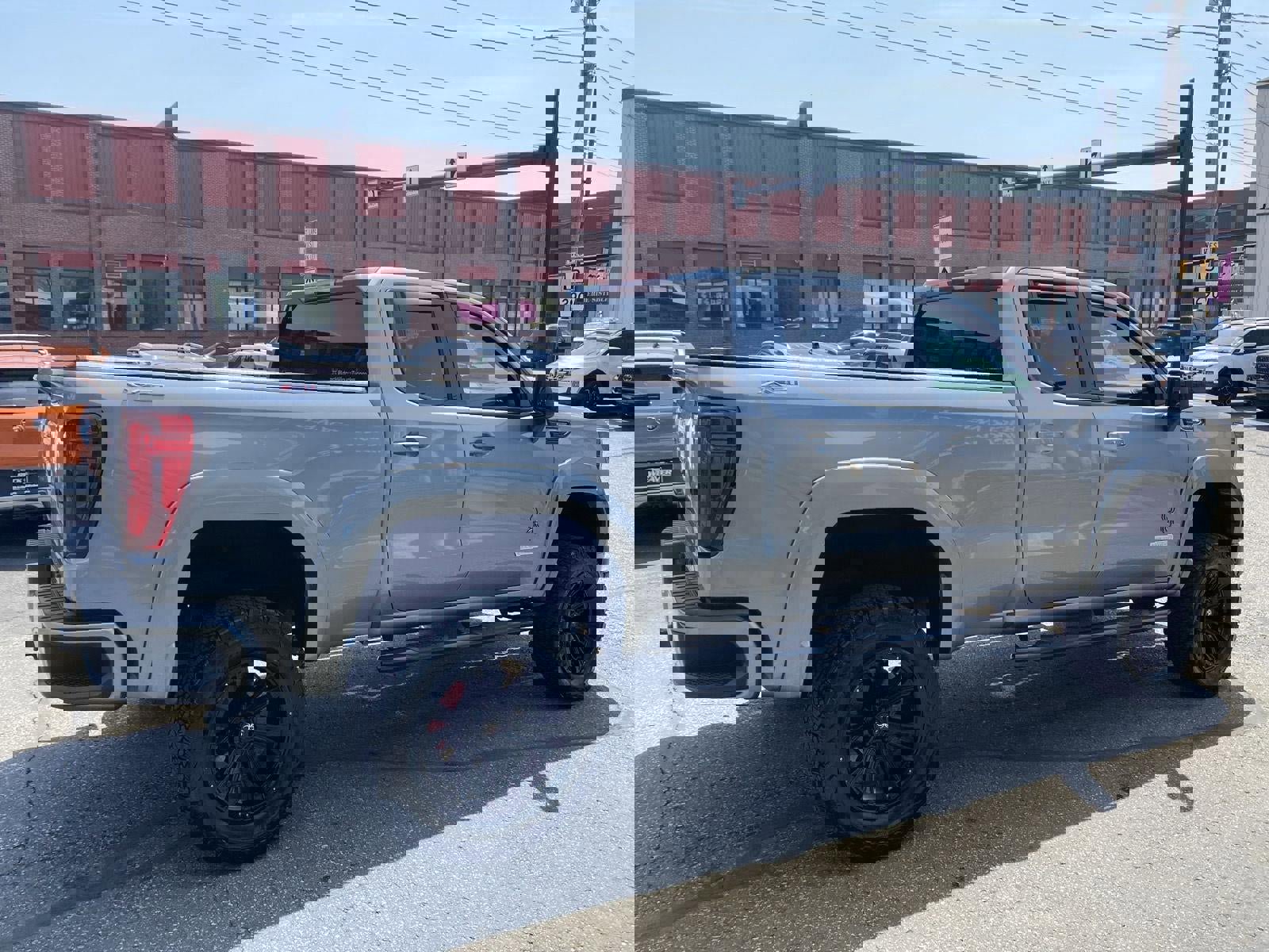 Used 2023 GMC Sierra 1500 Elevation AWD/4WD image 16