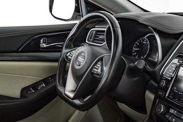 Used 2020 Nissan Maxima Platinum w/ Sport Mat Group image 11