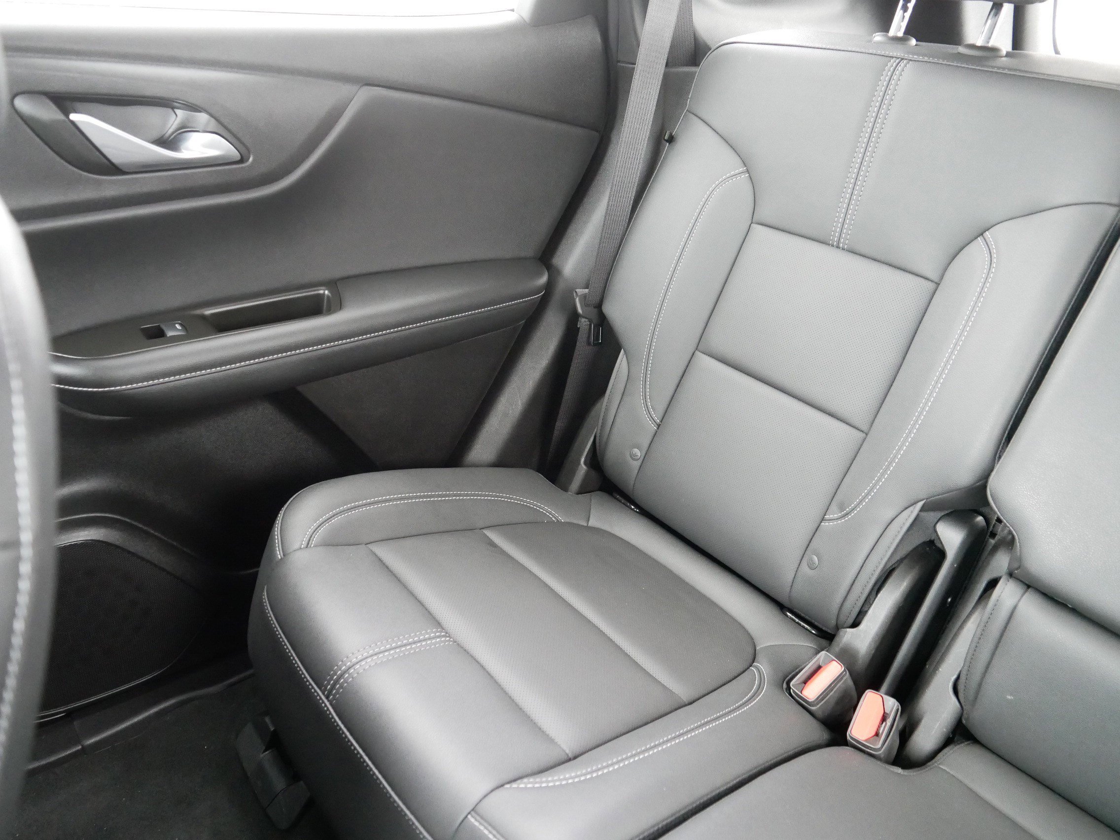 Used 2024 Chevrolet Blazer LT w/ Midnight/Sport Edition image 12