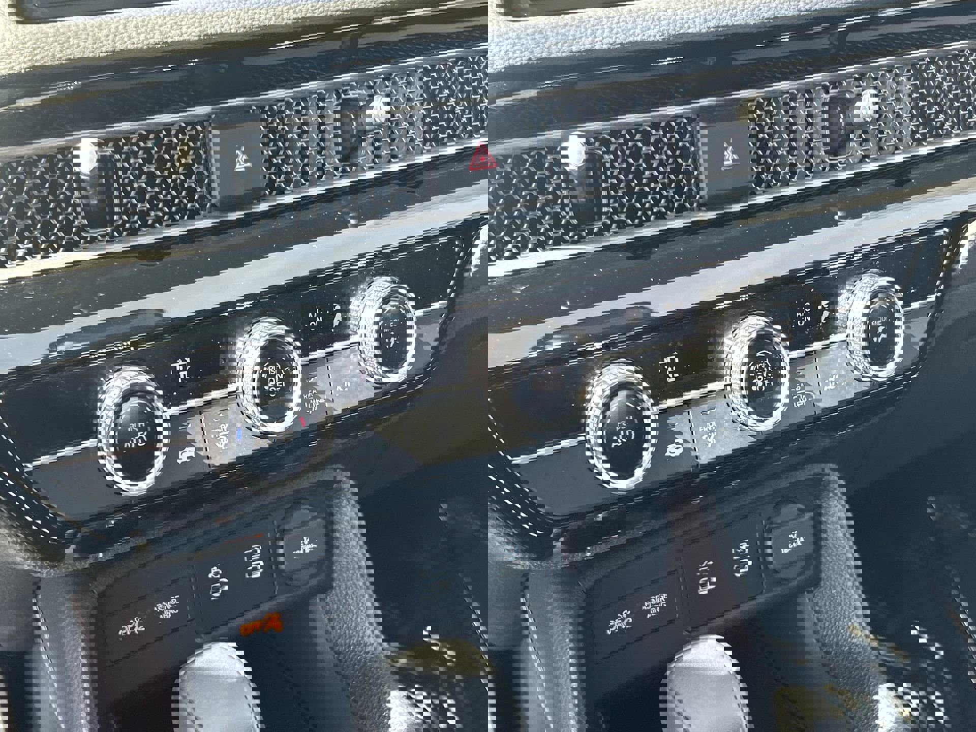 Certified 2025 Honda Civic Sport image 16