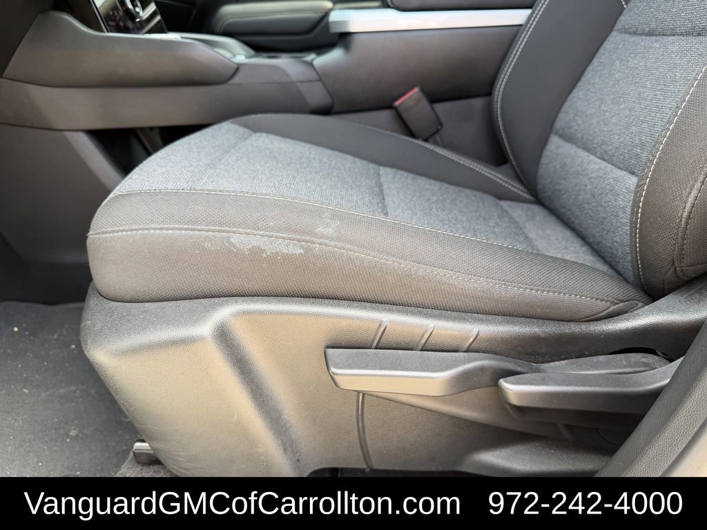 Used 2025 GMC Terrain Elevation w/ Technology Package II AWD/4WD image 28