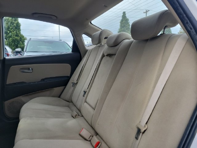 Used 2009 Hyundai Elantra GLS FWD image 8