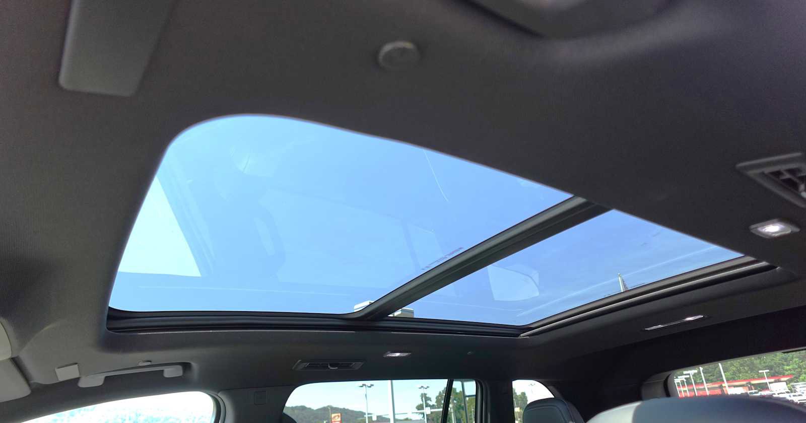 New 2026 Buick Enclave Avenir w/ Super Cruise Package image 26