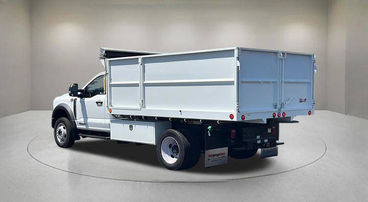 New 2024 Ford F450 XL w/ XL Chrome Package RWD image 4