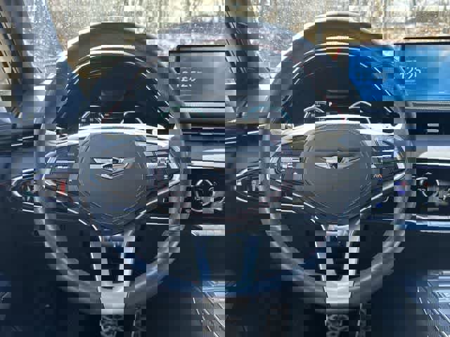 Used 2023 Genesis GV70 2.5T w/ Sport Prestige Package image 8