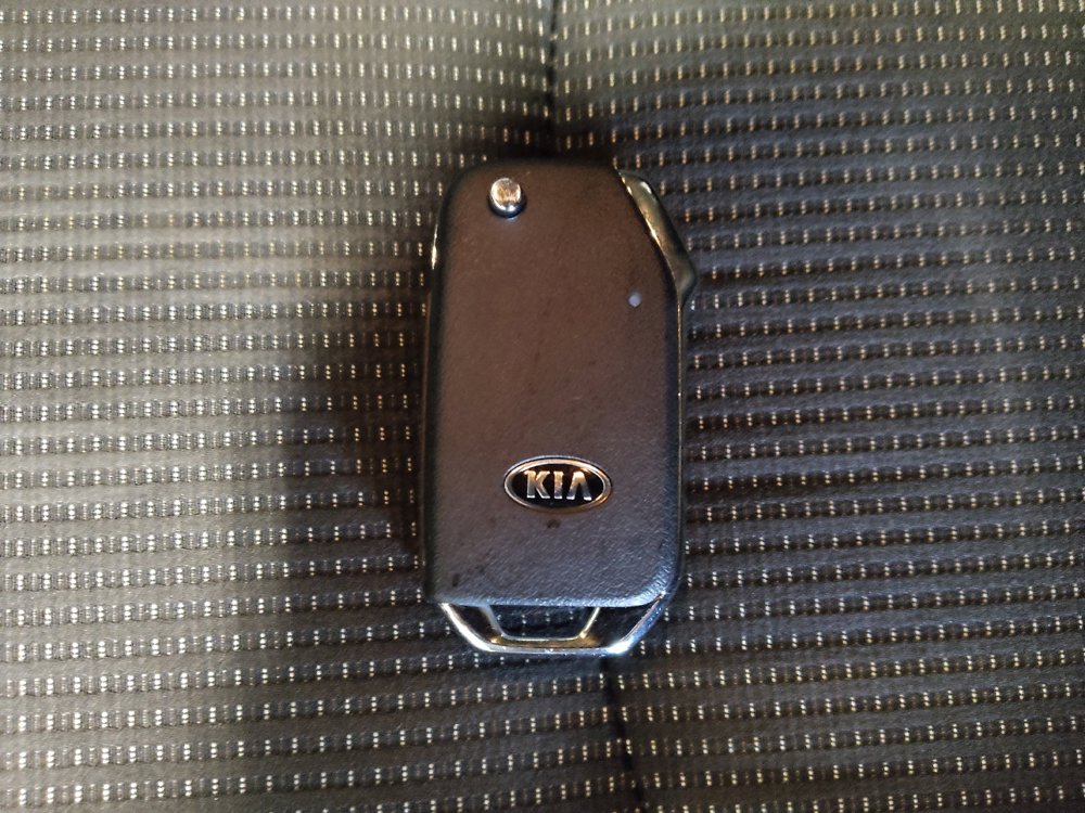 Used 2021 Kia Forte LXS FWD image 32