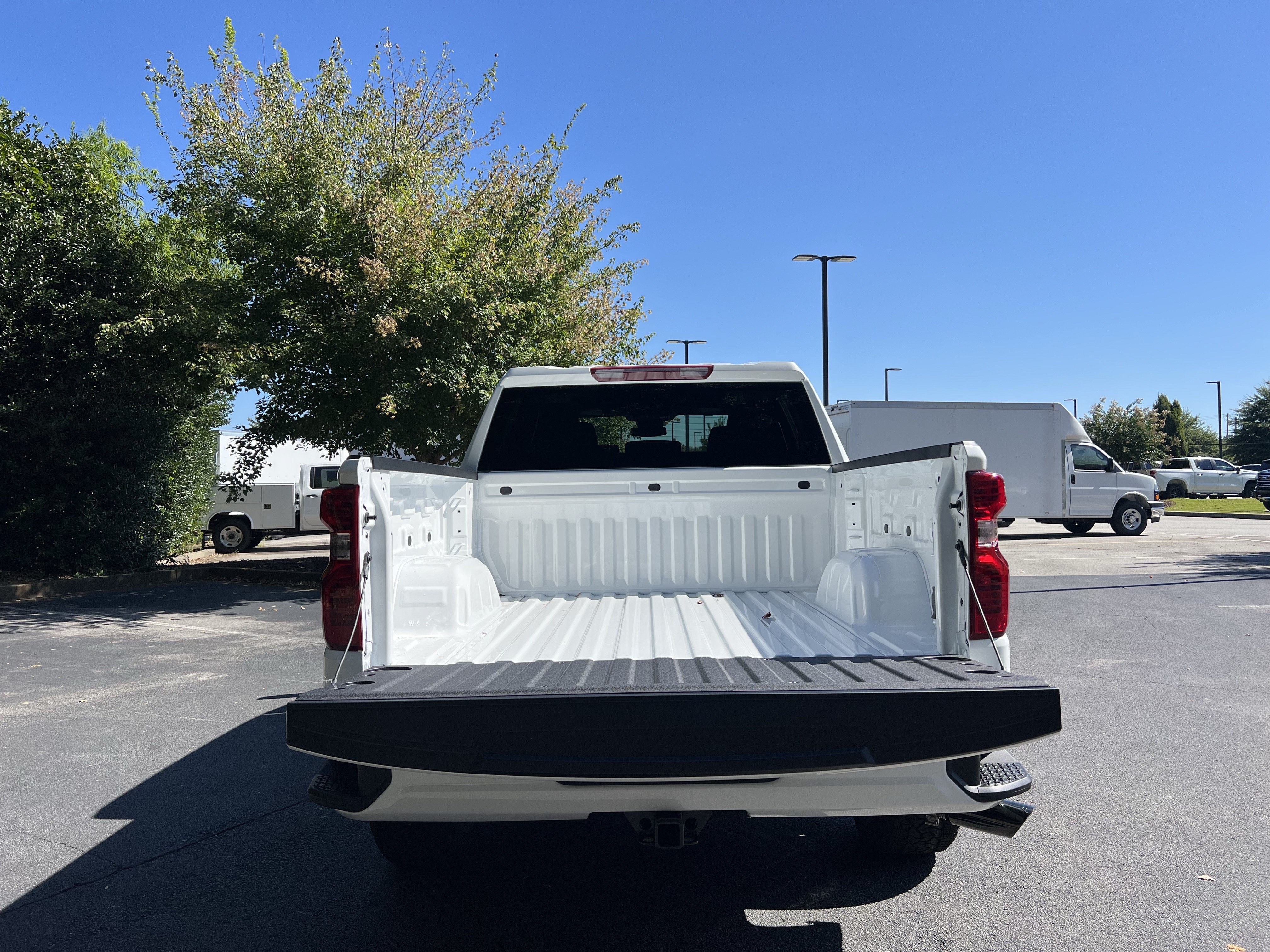 New 2026 Chevrolet Silverado 1500 Custom w/ Turbomax Blackout Package AWD/4WD image 11
