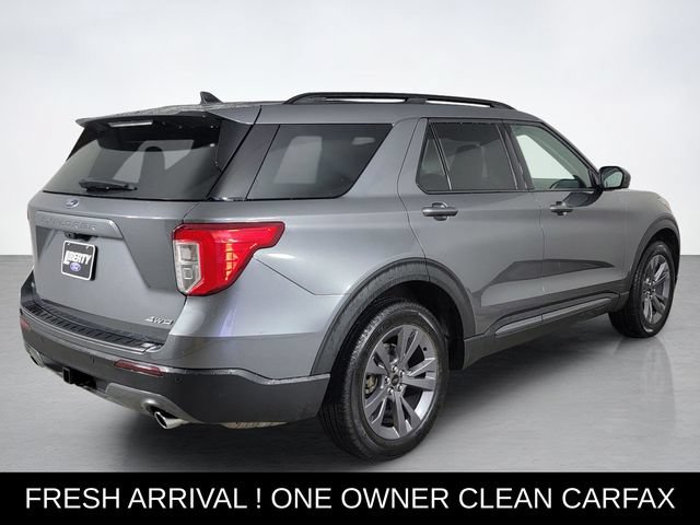 Certified 2023 Ford Explorer XLT w/ Equipment Group 202A AWD/4WD image 3