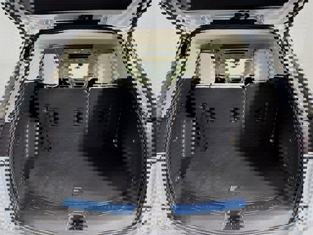 Certified 2023 Buick Enclave Essence w/ Experience Buick Package image 20