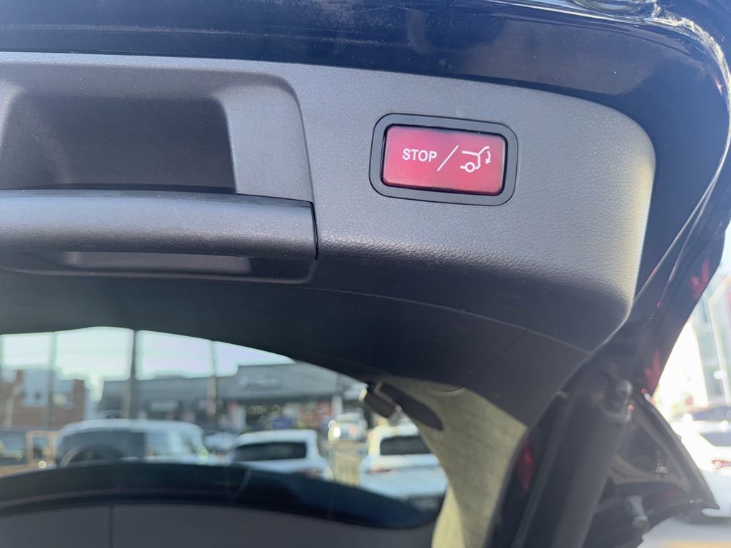 Used 2018 Mercedes-Benz GLA 250 w/ AMG Line Exterior image 23