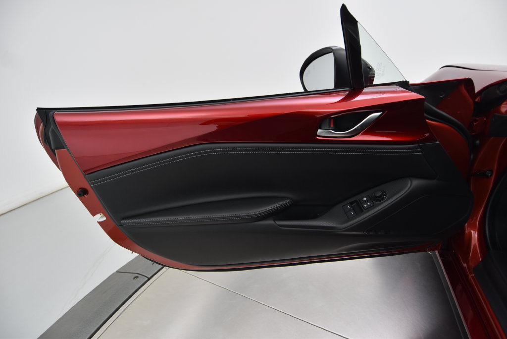 New 2026 MAZDA MX-5 Miata Club RWD image 36