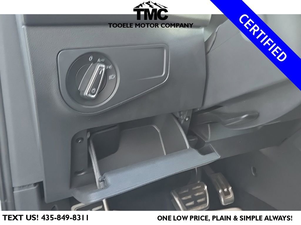 Used 2022 Volkswagen Tiguan SE R-Line image 20