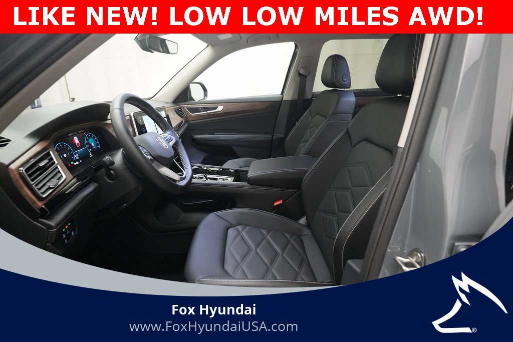 Used 2025 Volkswagen Atlas SE image 7