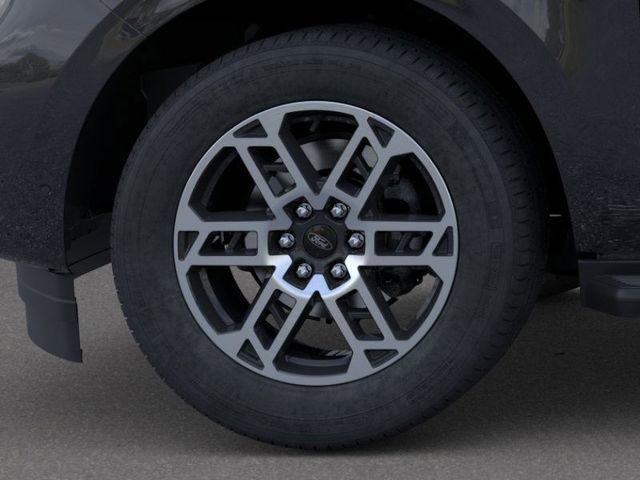 New 2025 Ford Expedition Active image 19