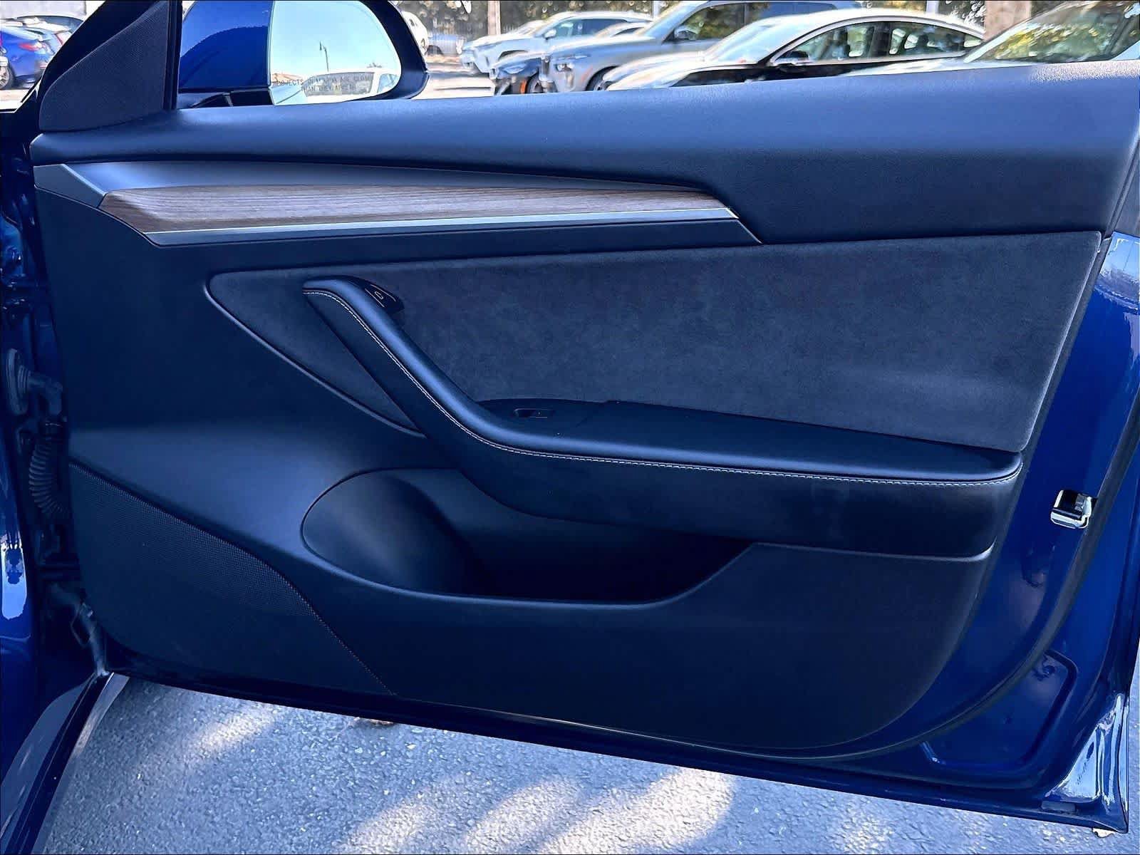 Used 2021 Tesla Model 3 Long Range AWD/4WD image 29