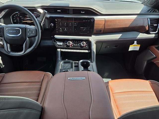 Used 2026 GMC Sierra 2500 Denali Ultimate AWD/4WD image 15