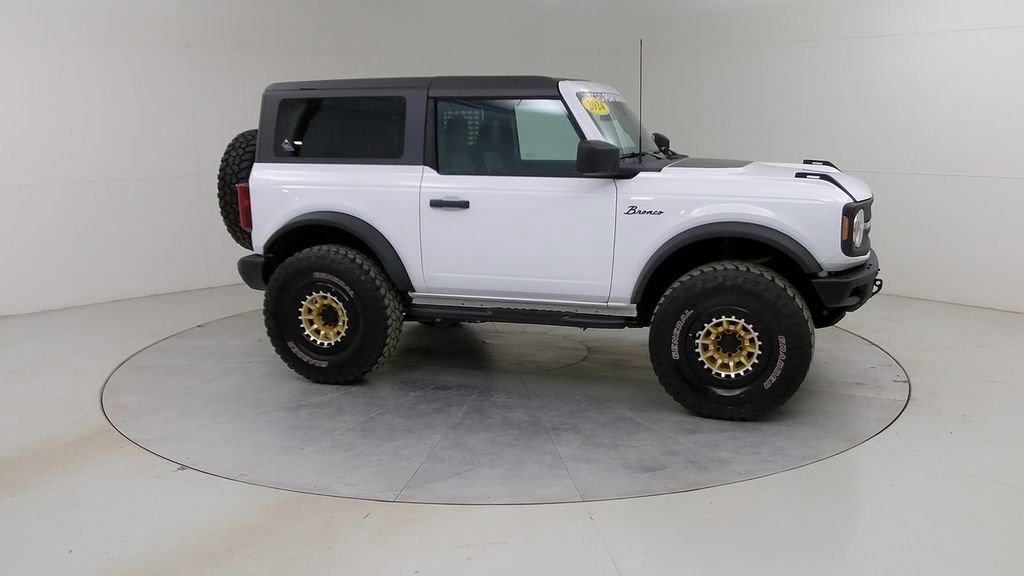 Certified 2024 Ford Bronco Black Diamond image 11