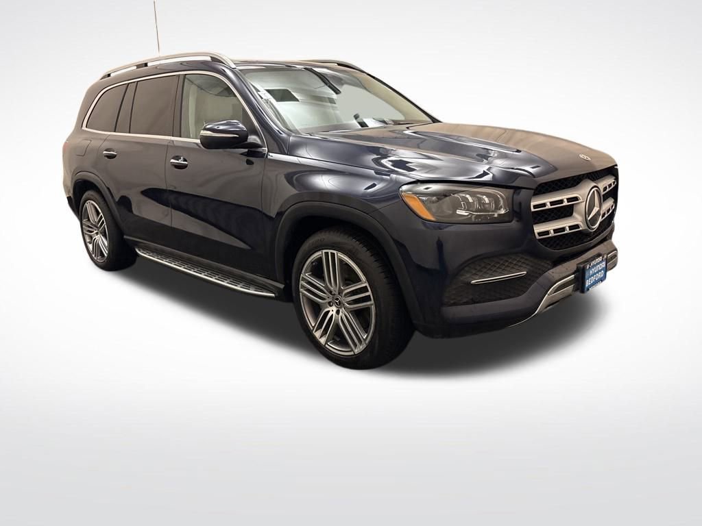 Used 2022 Mercedes-Benz GLS 450 4MATIC image 3