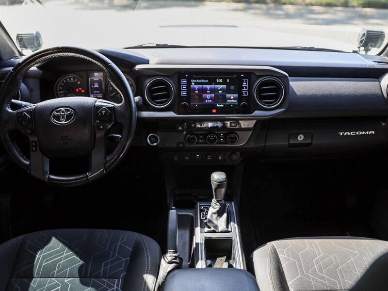 Used 2017 Toyota Tacoma TRD Off-Road RWD image 17