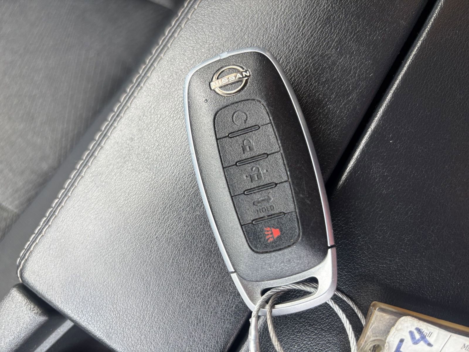 Used 2025 Nissan Rogue SV image 21