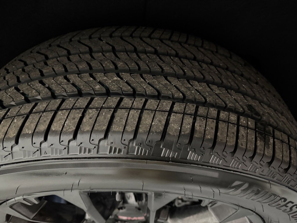 New 2026 GMC Yukon Elevation w/ Elevation Premium Package image 7