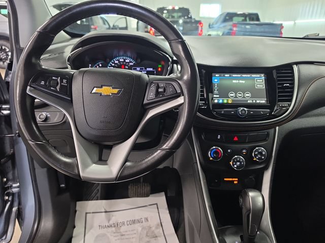 Used 2019 Chevrolet Trax LT w/ LT Convenience Package FWD image 10