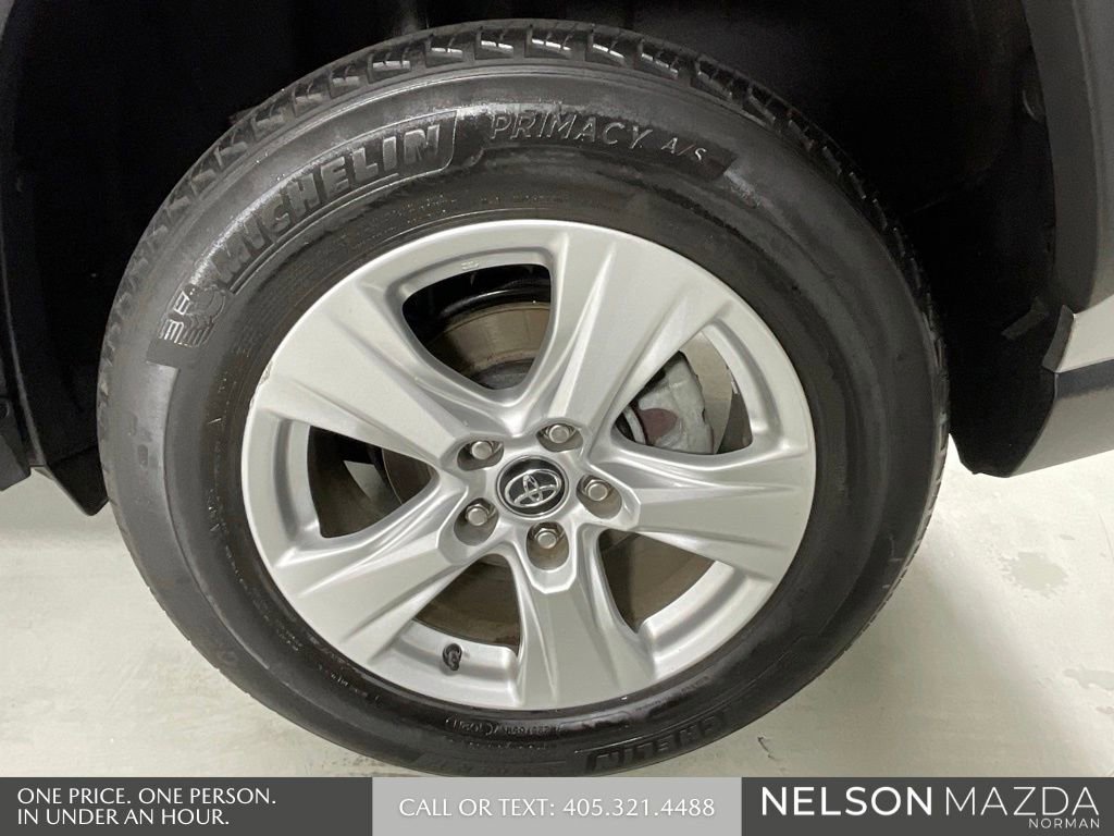 Used 2020 Toyota RAV4 XLE image 10