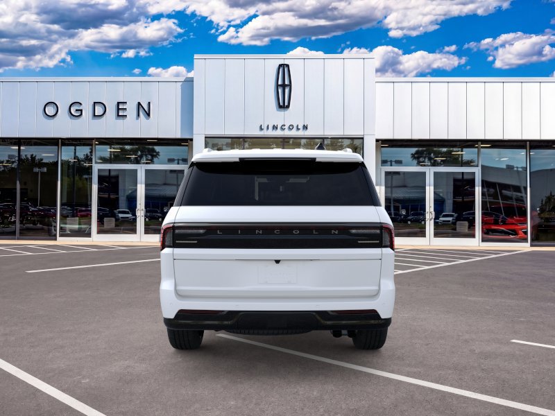New 2026 Lincoln Navigator Reserve AWD/4WD image 5