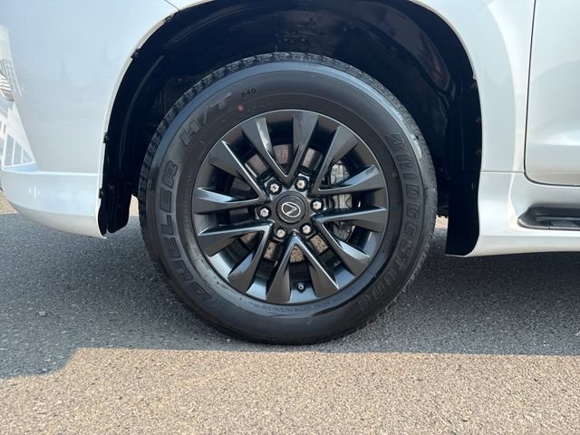 Used 2022 Lexus GX 460 Premium w/ Premium Package AWD/4WD image 33