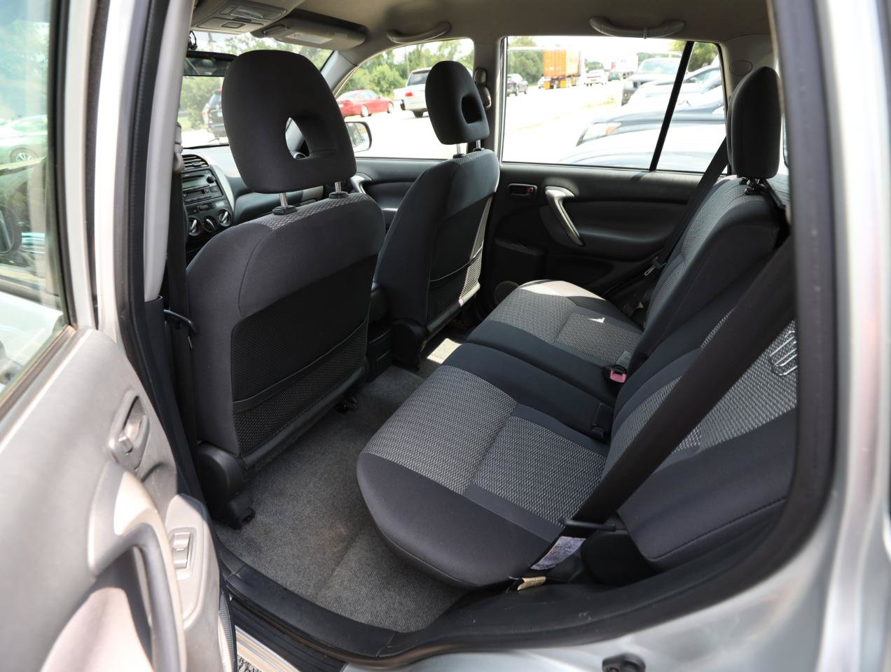 Used 2004 Toyota RAV4 2WD image 13