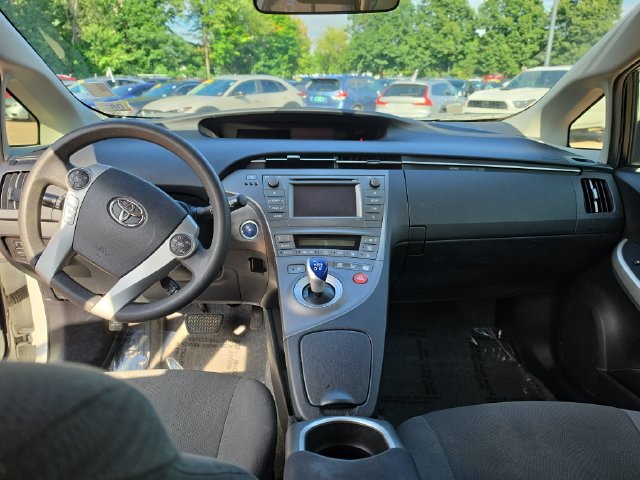 Used 2013 Toyota Prius Two FWD image 12