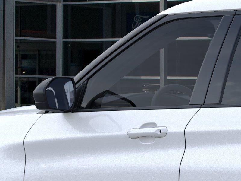 Used 2025 Ford Explorer Active w/ Active Comfort Package AWD/4WD image 6