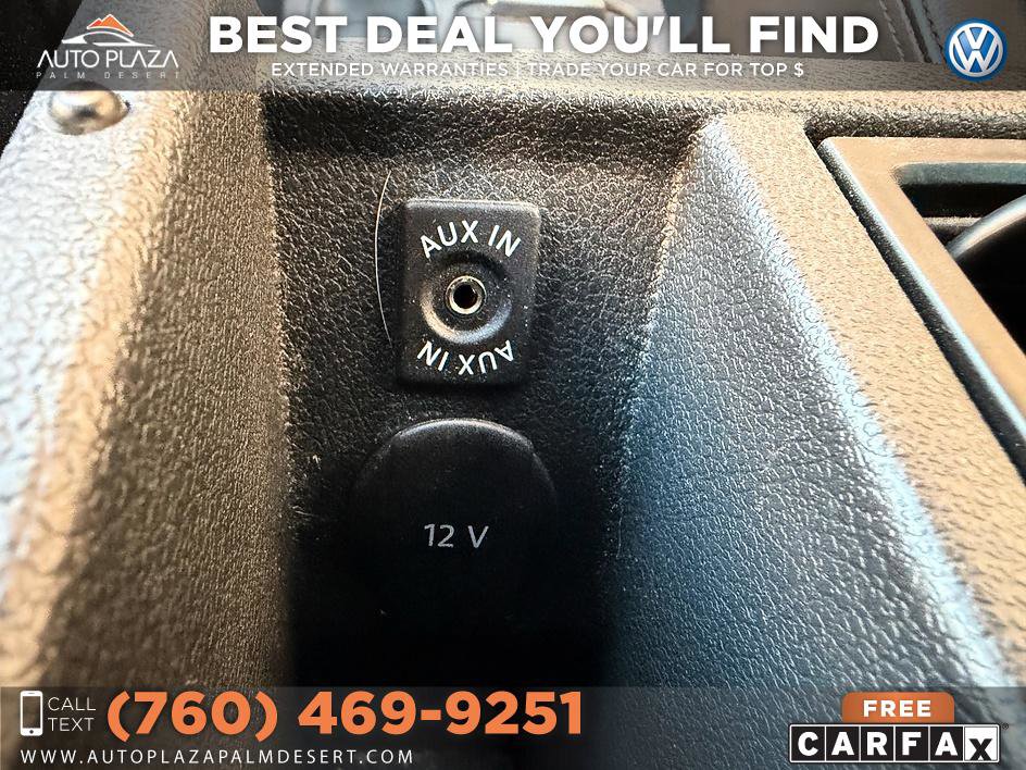 Used 2012 Volkswagen Tiguan SEL FWD image 38