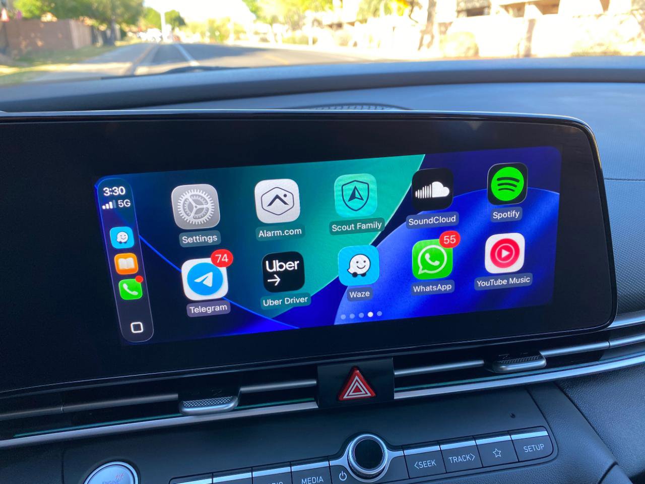 Used 2025 Hyundai Elantra Limited image 66