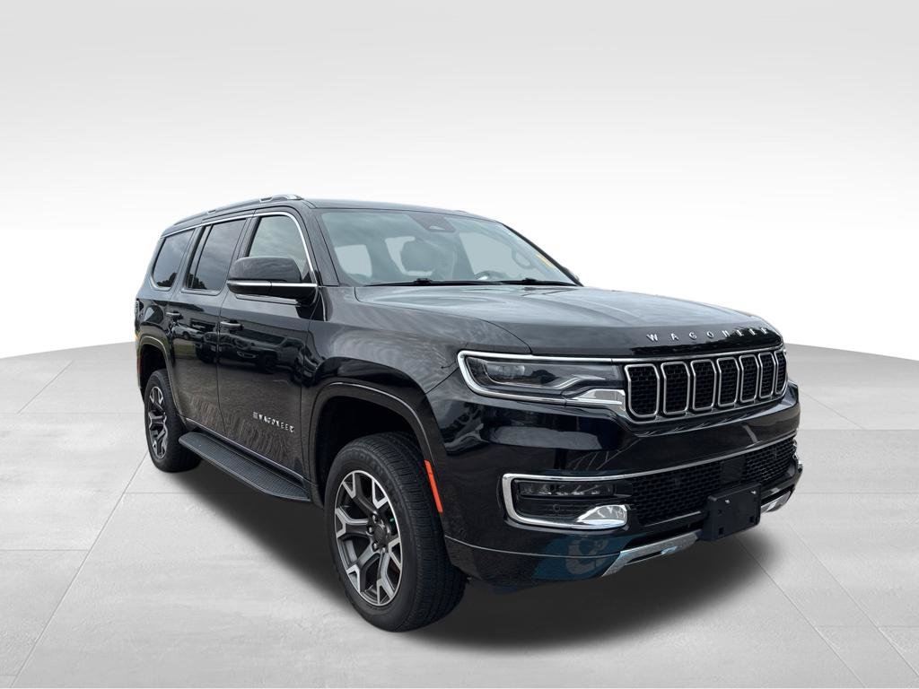 Used 2024 Jeep Wagoneer Series III AWD/4WD image 8