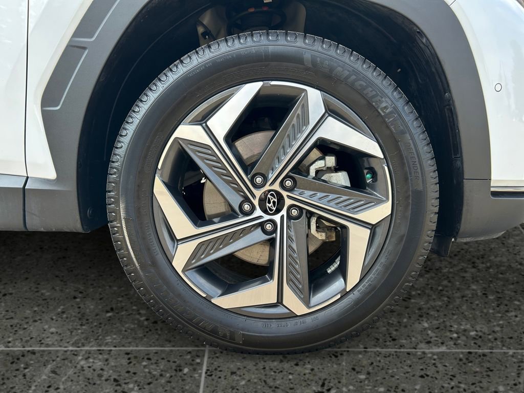 Used 2022 Hyundai Tucson Limited image 9