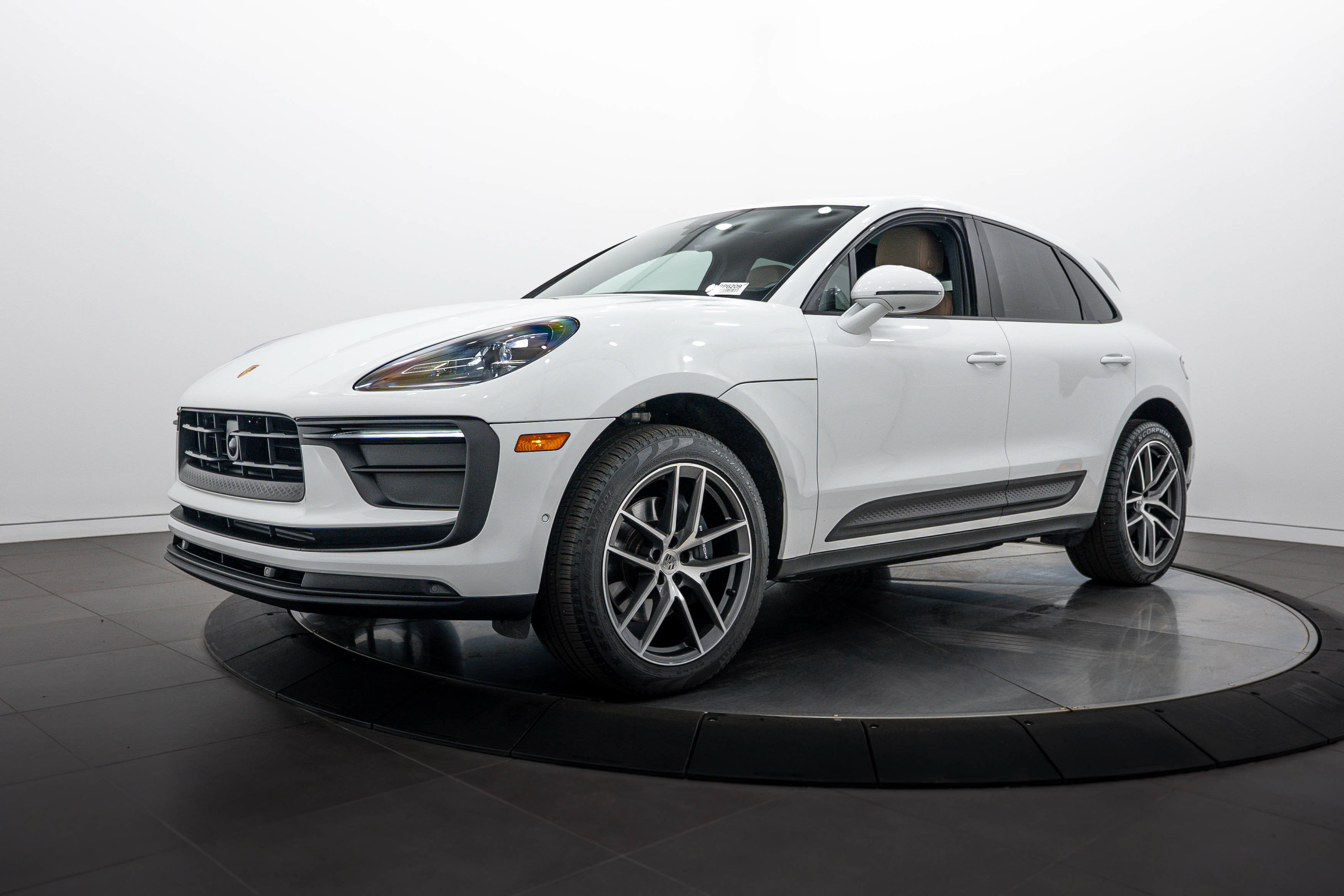 Certified 2023 Porsche Macan