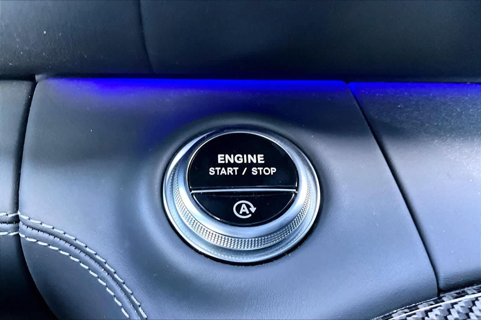 Used 2022 Mercedes-Benz SL 63 AMG 4MATIC image 33