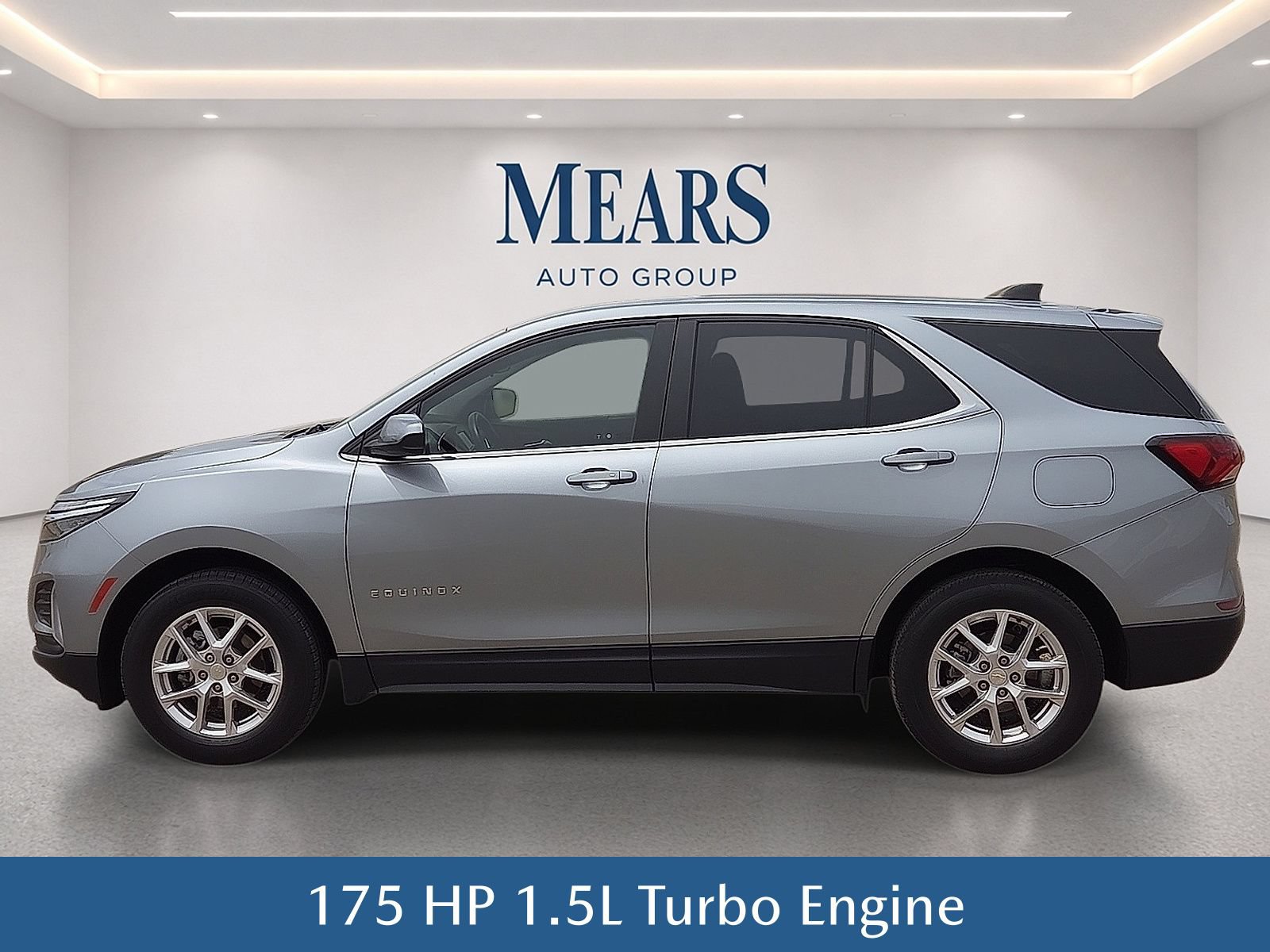 Used 2023 Chevrolet Equinox LT AWD/4WD image 3