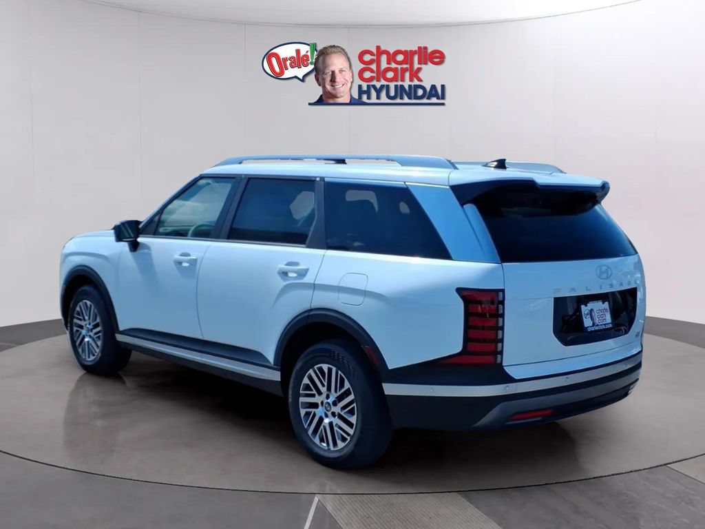New 2026 Hyundai Palisade SEL FWD image 3