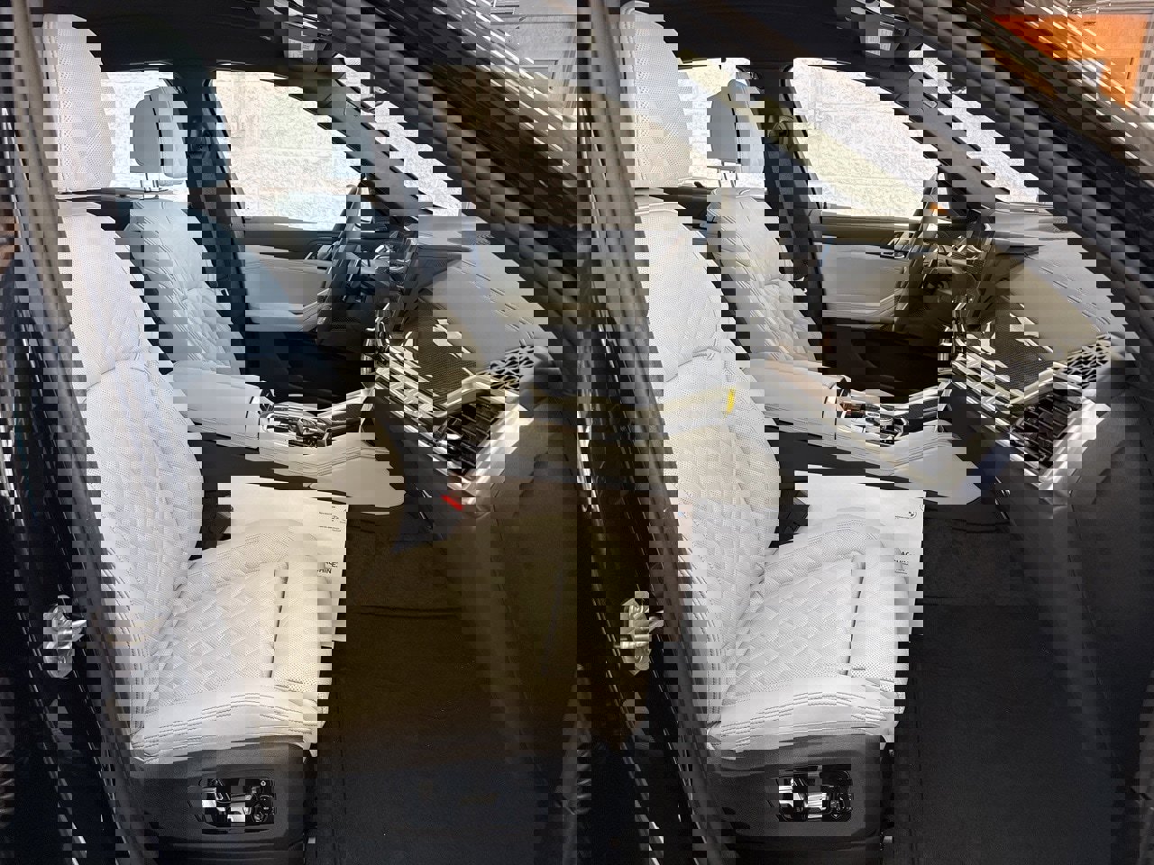 New 2026 BMW X6 M60i image 53