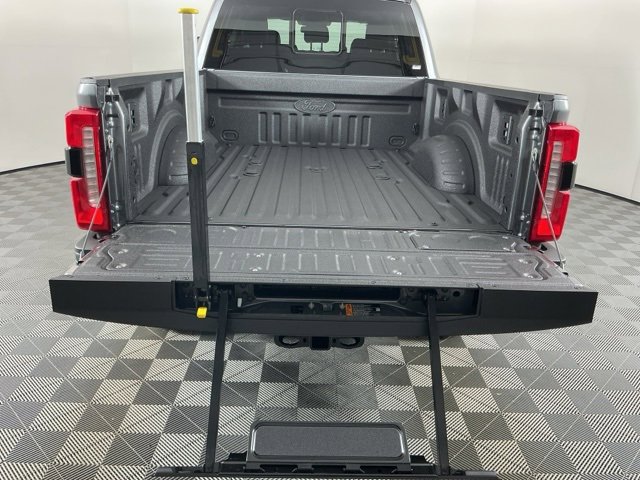 New 2026 Ford F350 Lariat image 8