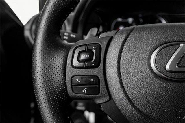 Used 2024 Lexus IS 500 image 10