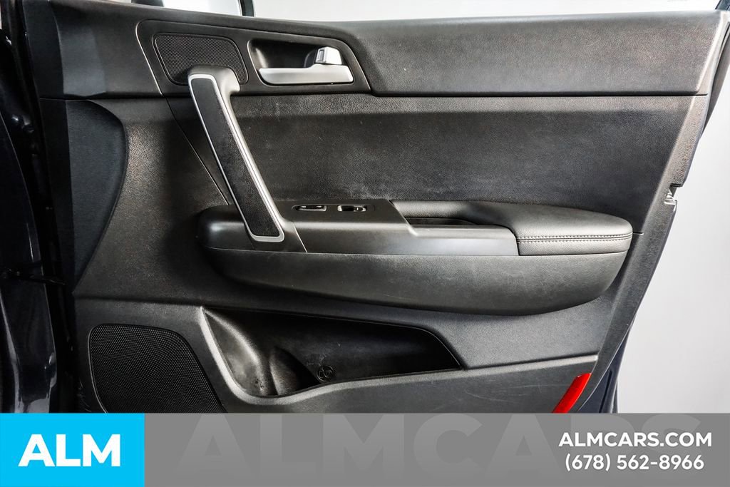 Used 2022 Kia Sportage LX image 40