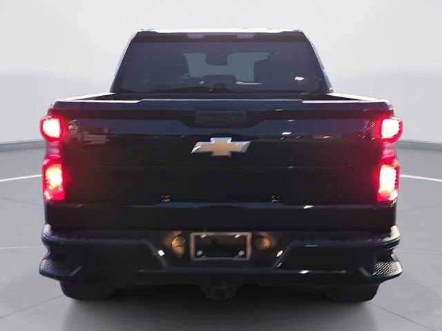 Used 2023 Chevrolet Silverado 1500 Custom image 4