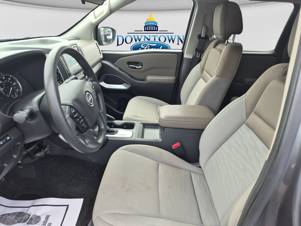 Used 2023 Nissan Frontier SV w/ Technology Package AWD/4WD image 30